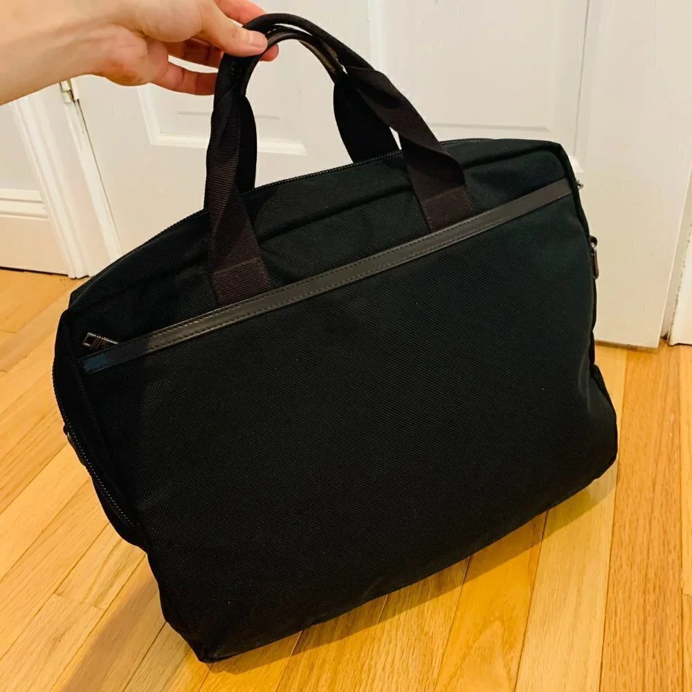Tumi $525 alpha